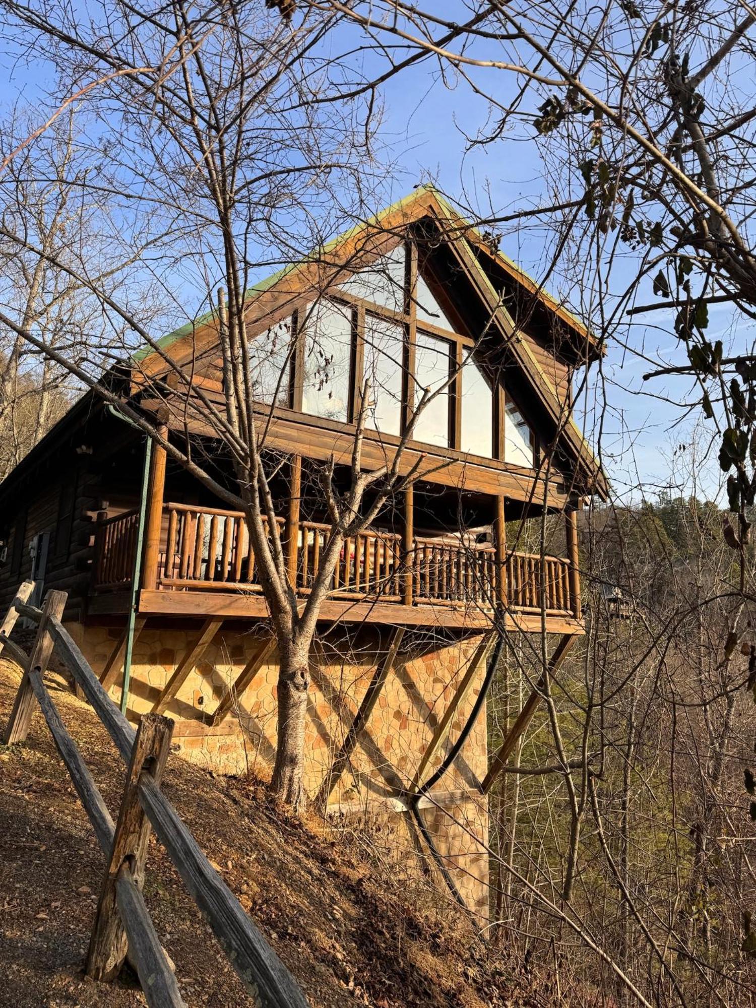 Smoky Paws - Exceptional Cabin, Stunning Mountain Views, Hot Tub, Tranquil, Gigabit Internet, Free L2 Ev Pigeon Forge Buitenkant foto
